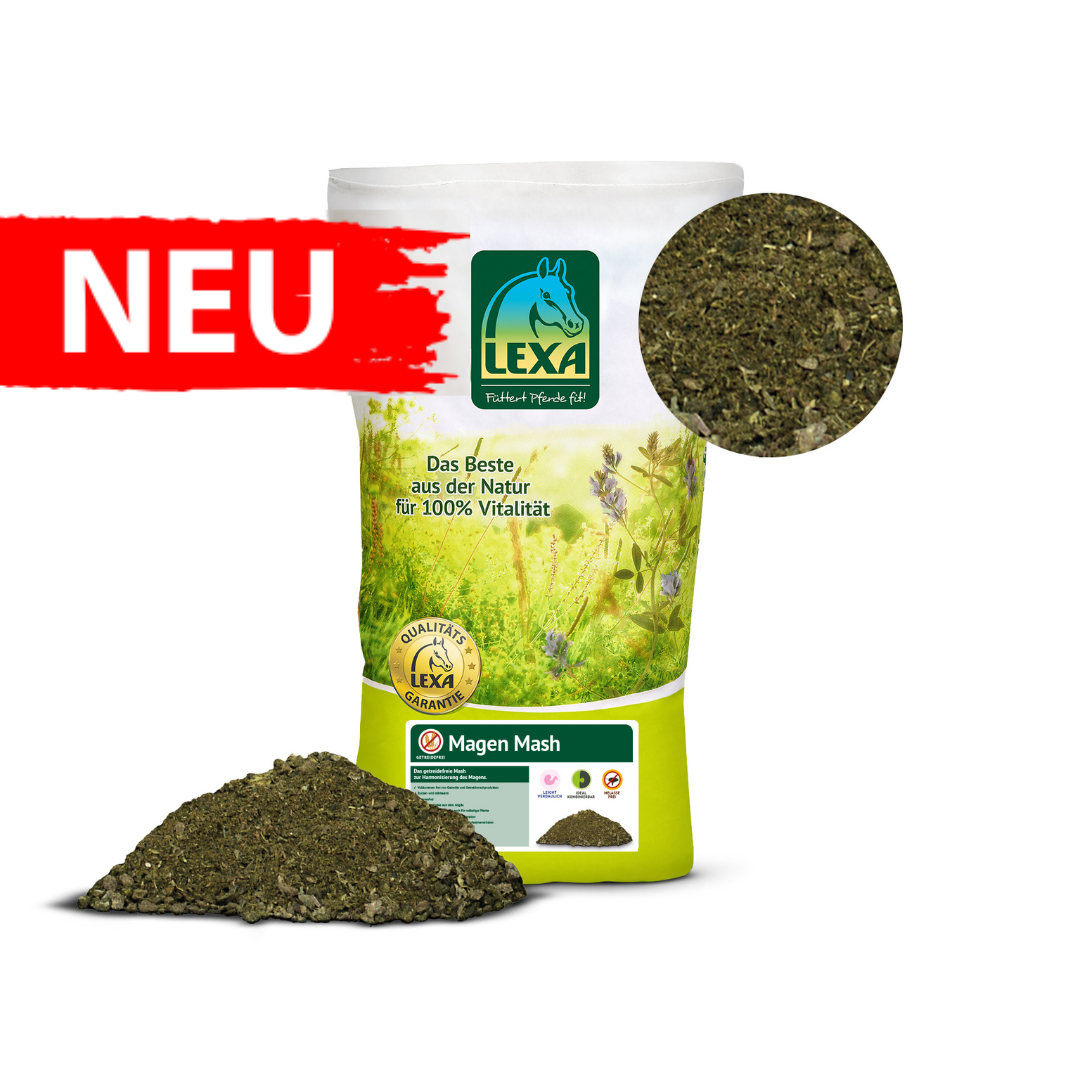 LEXA Magen Mash auf einem grünen Sack mit einer Blumenwiese im Hintergrund und einer roten Banderole mit NEU LEXA Magen Mash auf einem grünen Sack mit einer Blumenwiese im Hintergrund und einer roten Banderole mit NEU