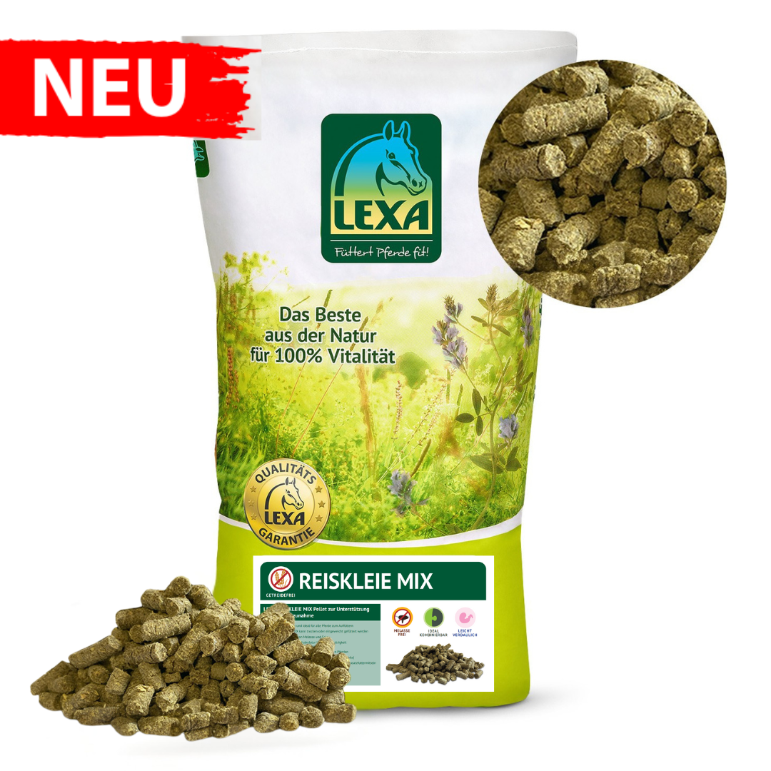 LEXA Reiskleie Mix, mit einer grüner Wiesen darauf und einem Produktbild. Zudem einem roten Flyer mit der Aufschrift "Neu" LEXA Reiskleie Mix, mit einer grüner Wiesen darauf und einem Produktbild. Zudem einem roten Flyer mit der Aufschrift "Neu"