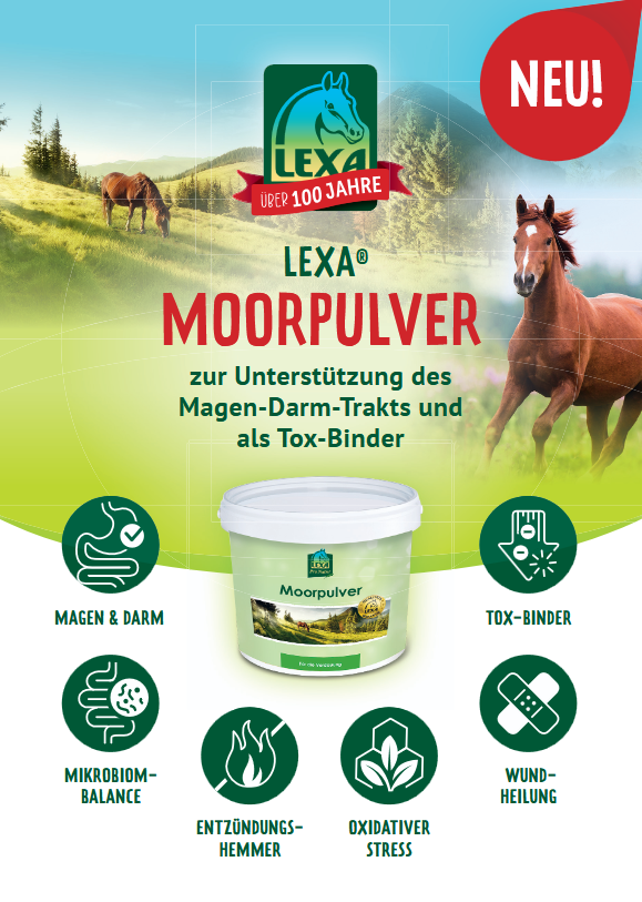 LEXA Moorpulver vor einer grünen Pferdelandschaft. Produktvorstellung zur Unterstützung des Magen-Darm-Trakts und als Tox-Binder mit Symbolen zu den beworbenen Einsatzbereichen.